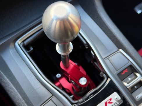 Used 2021 Honda Civic Type R image 31