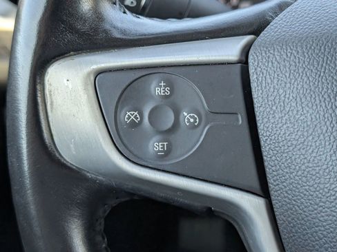 Used 2018 GMC Acadia SLT image 14