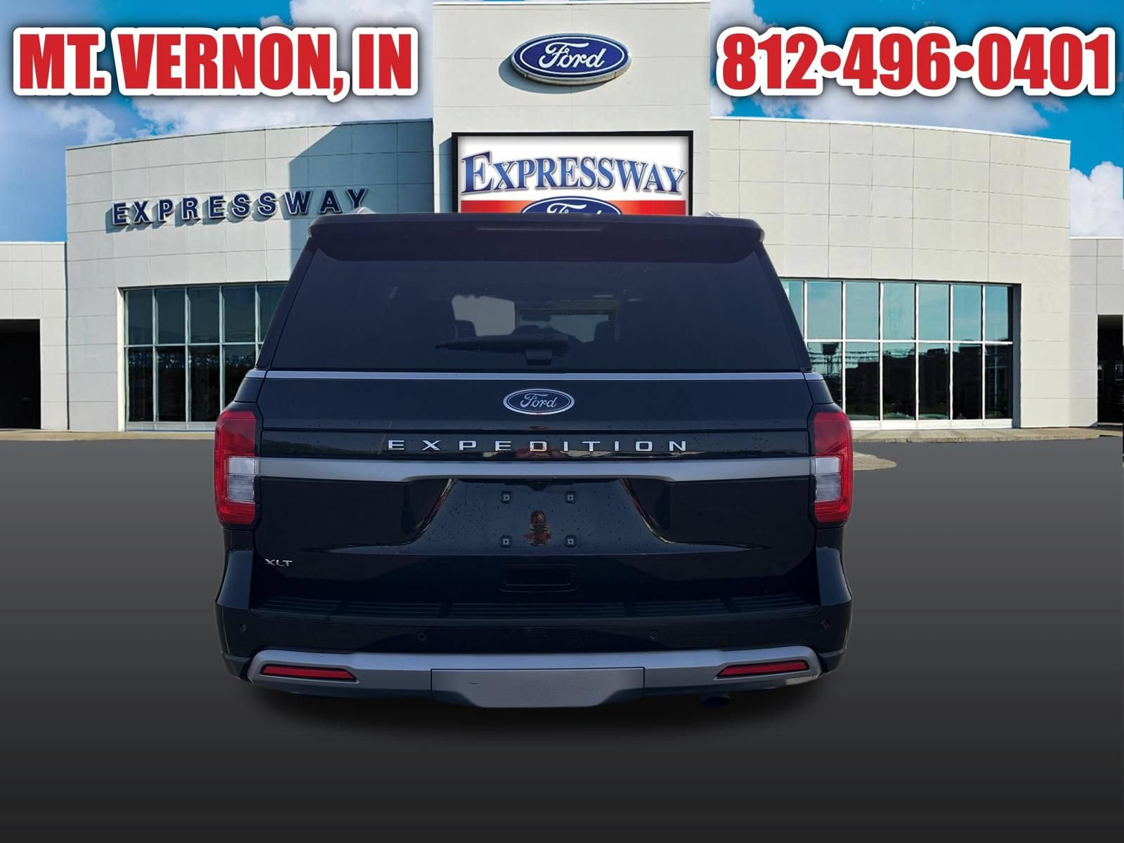 Used 2024 Ford Expedition XLT AWD/4WD image 8