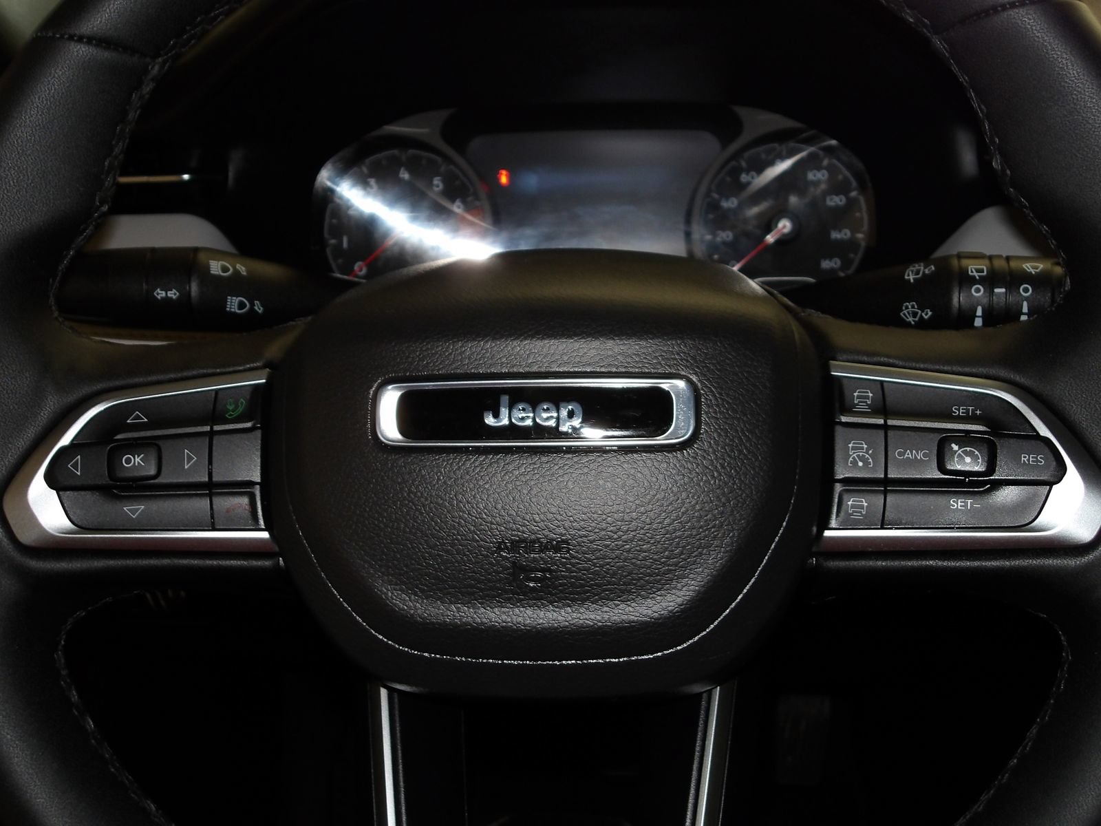 Used 2023 Jeep Compass Limited AWD/4WD image 8