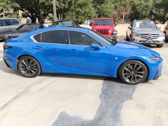Certified 2022 Lexus IS 350 F Sport RWD image 4
