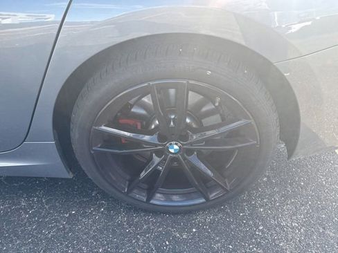 Used 2023 BMW 330i xDrive Sedan w/ M Sport Package AWD/4WD image 11