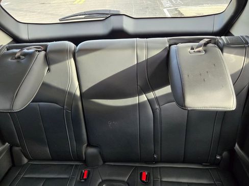 Used 2023 INFINITI QX60 Pure image 15