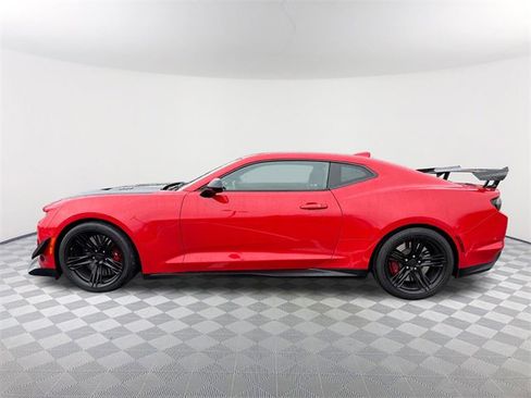 Used 2020 Chevrolet Camaro ZL1 image 8