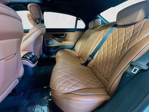 Used 2024 Mercedes-Benz S 580 4MATIC Sedan image 23