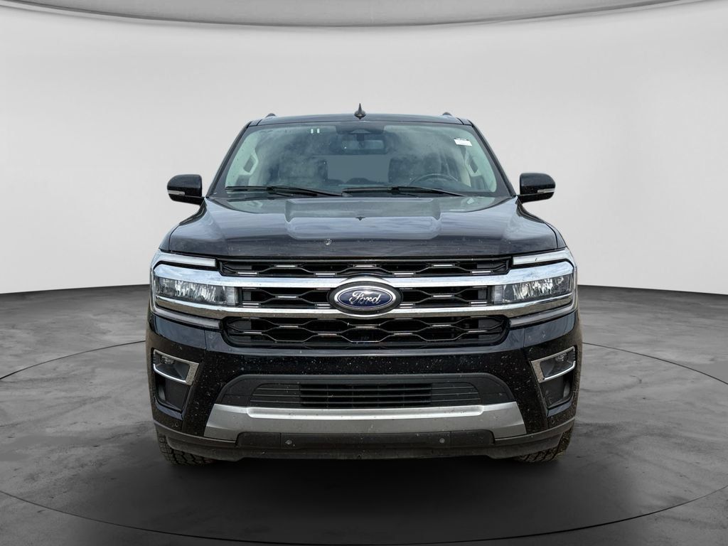 Used 2024 Ford Expedition Limited AWD/4WD image 4