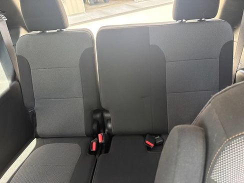 Used 2018 Chevrolet Traverse LT w/ LPO, Floor Liner Package AWD/4WD image 11