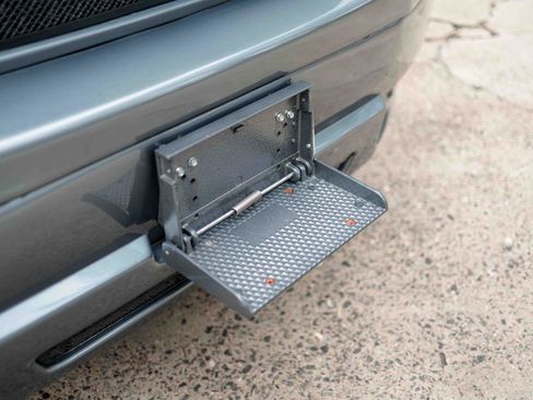 Used 2023 Chevrolet Express 2500 image 89