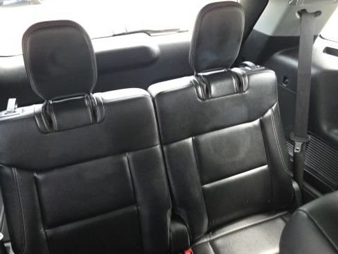 Used 2024 Ford Explorer Limited AWD/4WD image 43