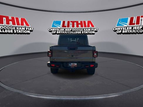 New 2026 Jeep Gladiator Rubicon image 7