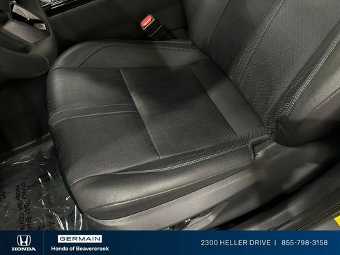 Used 2025 Toyota Camry XSE FWD image 19