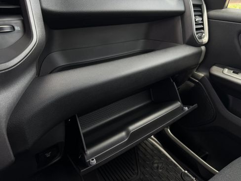 Used 2026 RAM 1500 Warlock AWD/4WD image 27