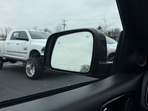 Used 2022 Dodge Durango GT image 15