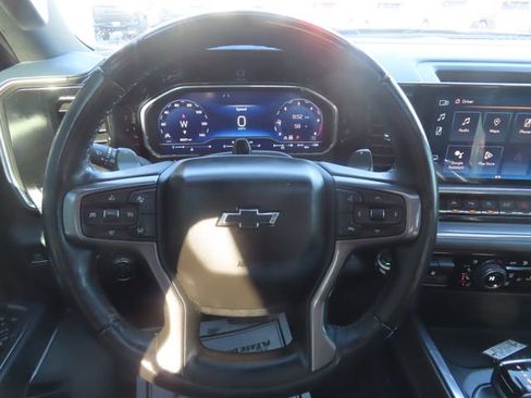 Used 2024 Chevrolet Silverado 1500 High Country AWD/4WD image 34