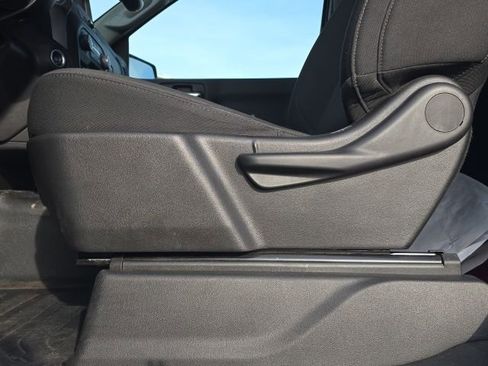 Used 2025 Chevrolet Silverado 1500 W/T image 16