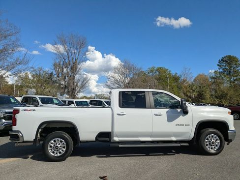 Used 2025 Chevrolet Silverado 2500 LT w/ Convenience Package image 2