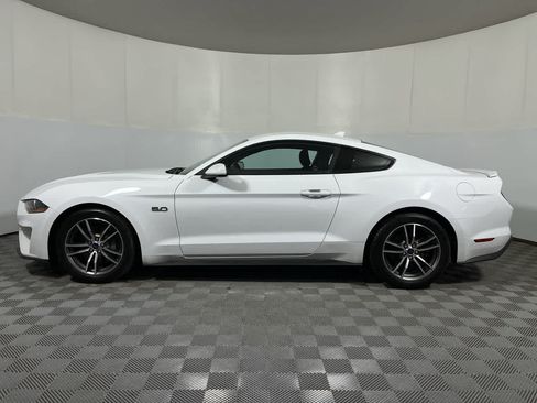 Used 2023 Ford Mustang GT RWD image 5
