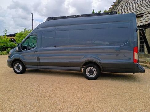 Used 2020 Ford Transit 250 148 High Roof Extended RWD image 8