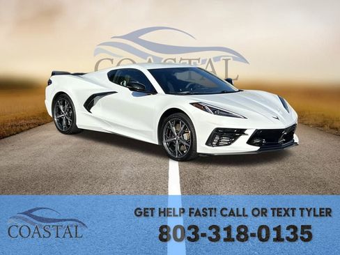 Used 2022 Chevrolet Corvette Stingray w/ Z51 Performance Package image 3
