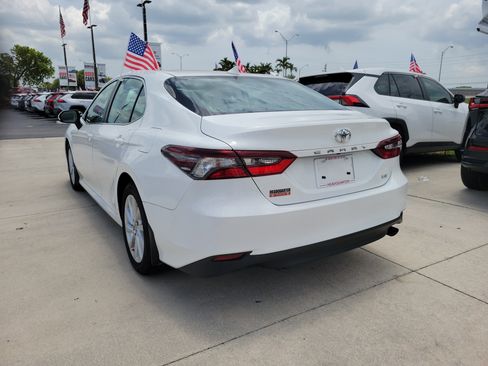 Used 2023 Toyota Camry LE FWD image 9