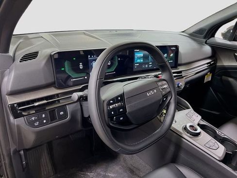 New 2026 Kia Sportage X-Line image 9