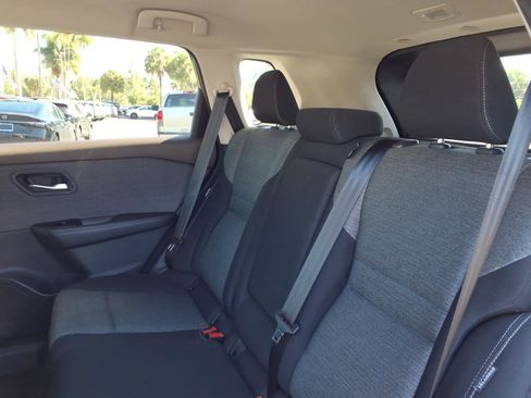 Certified 2023 Nissan Rogue SV image 19