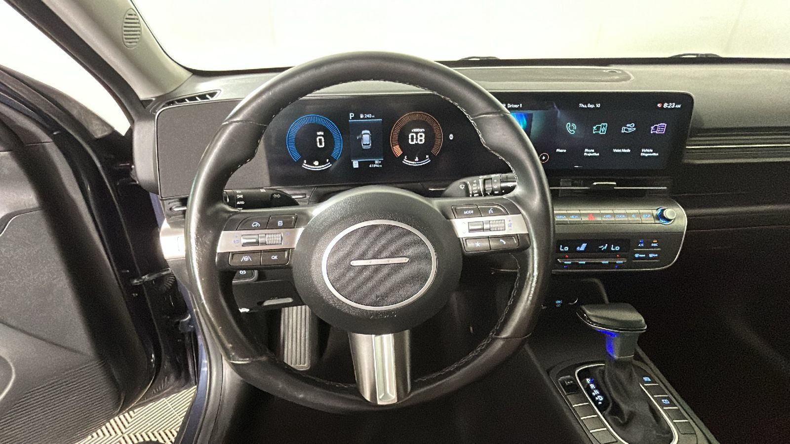 Used 2025 Hyundai Kona SEL FWD image 17