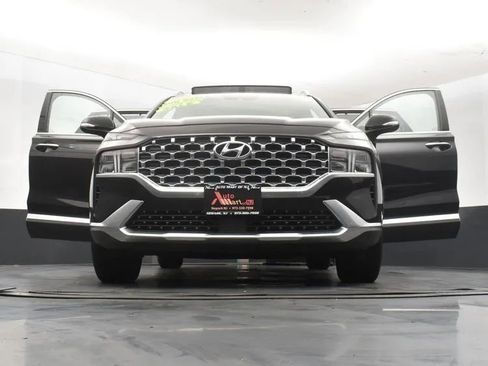 Used 2023 Hyundai Santa Fe SEL w/ Premium Package FWD image 11