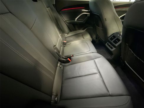 Certified 2025 Audi Q5 Premium w/ Convenience Package AWD/4WD image 27