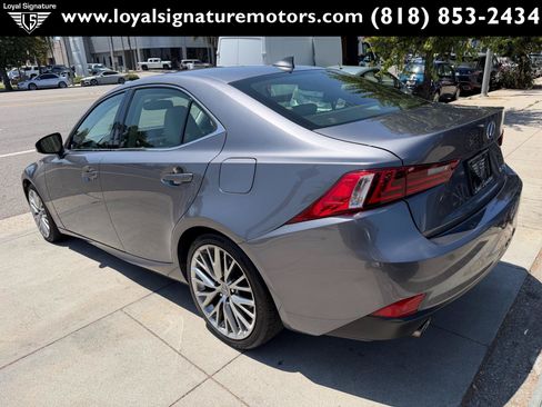 Used 2014 Lexus IS 250 w/ Navigation Package RWD image 5