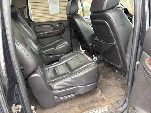 Used 2009 GMC Yukon XL Denali image 8