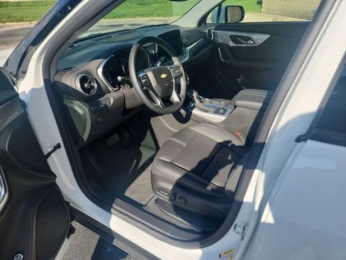 Used 2023 Chevrolet Blazer LT image 10