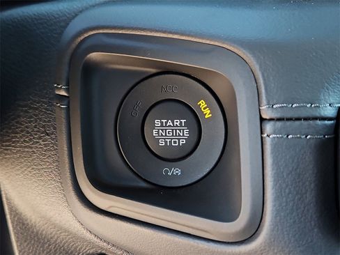 New 2026 Jeep Wrangler Unlimited Rubicon image 25