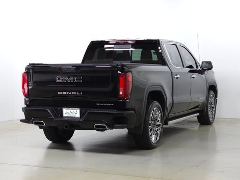 Used 2024 GMC Sierra 1500 Denali Ultimate AWD/4WD image 12
