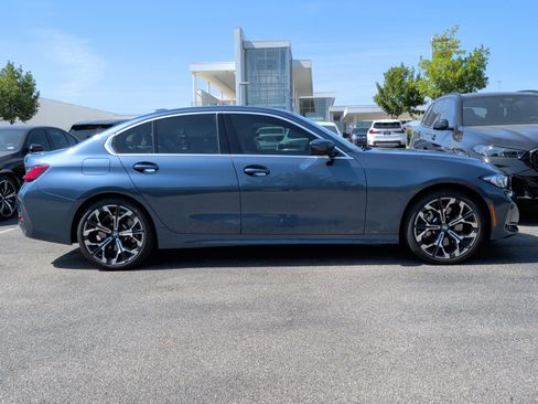 Used 2026 BMW 330i Sedan w/ Premium Package RWD image 6