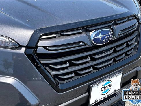 Certified 2023 Subaru Forester Limited AWD/4WD image 30