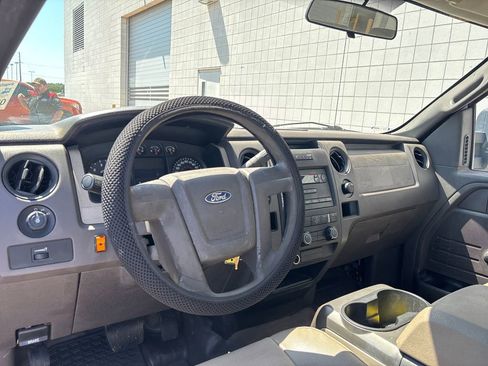 Used 2010 Ford F150 XL RWD image 2