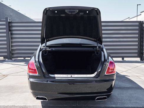 Used 2019 Rolls-Royce Ghost Base image 15