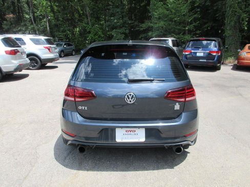 Used 2018 Volkswagen GTI Autobahn FWD image 8