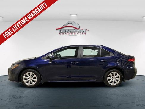 Used 2025 Toyota Corolla LE FWD image 12