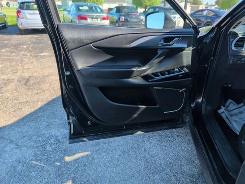 Used 2022 MAZDA CX-9 Touring Plus AWD/4WD image 12