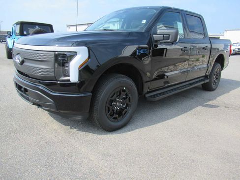 New 2025 Ford F150 Lightning XLT image 1