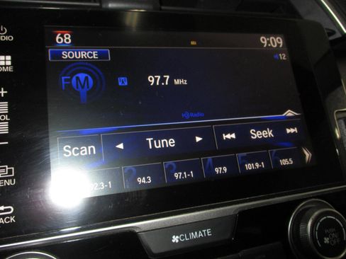 Used 2017 Honda Civic EX image 22