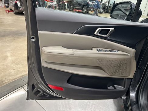 New 2026 Kia Carnival image 10