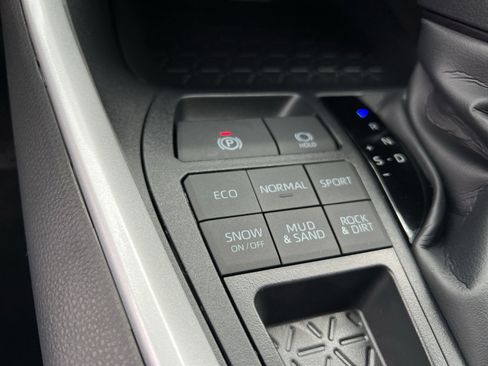 New 2025 Toyota RAV4 XLE image 24