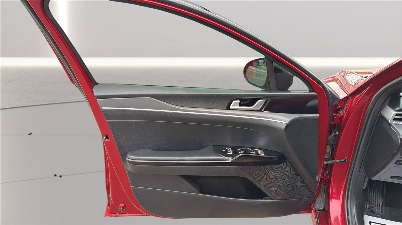 Used 2021 Kia K5 GT-Line FWD image 18