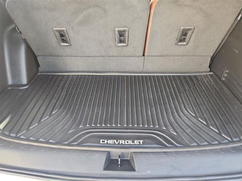 Used 2020 Chevrolet Traverse High Country FWD image 25