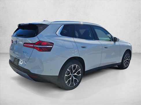 Used 2026 BMW X3 xDrive30i w/ Premium Package AWD/4WD image 2