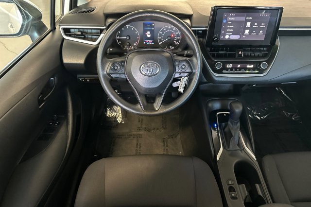 Used 2023 Toyota Corolla LE FWD image 18