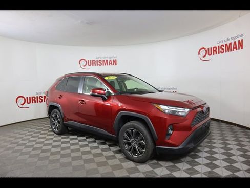 Used 2022 Toyota RAV4 XLE Premium AWD/4WD image 13